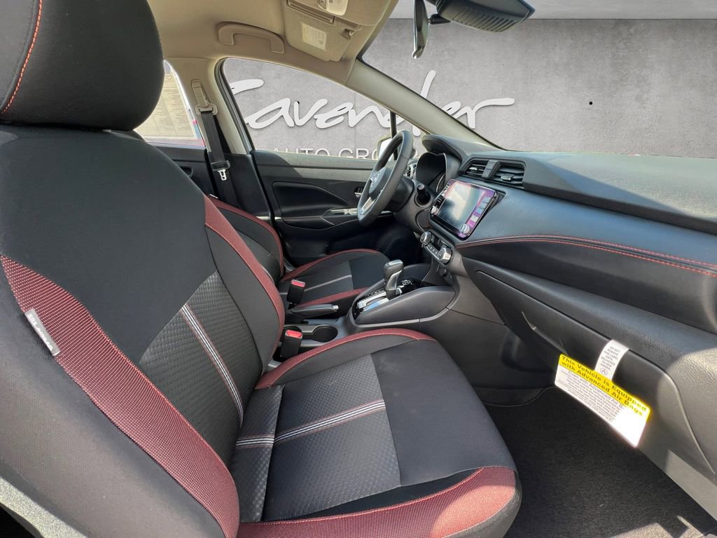 New 2025 Nissan Versa SR FWD image 24