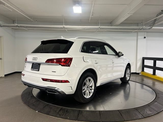 Used 2024 Audi Q5 2.0T Premium w/ Convenience Package AWD/4WD image 7