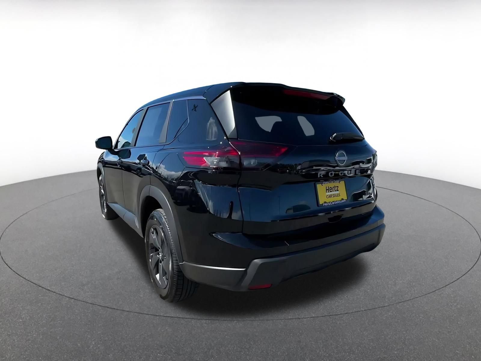 Used 2026 Nissan Rogue SV AWD/4WD image 9