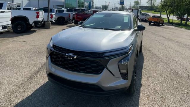 New 2026 Chevrolet Trax LT w/ Driver Confidence Package FWD image 5