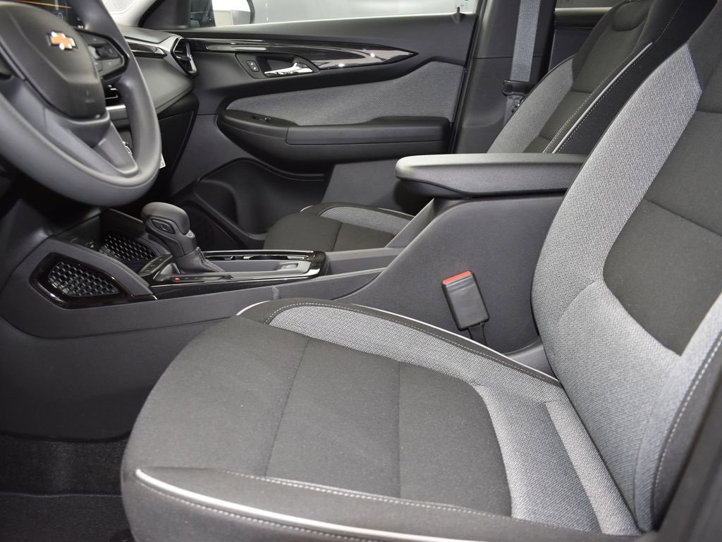 New 2025 Chevrolet TrailBlazer LS w/ LS Convenience Package image 13