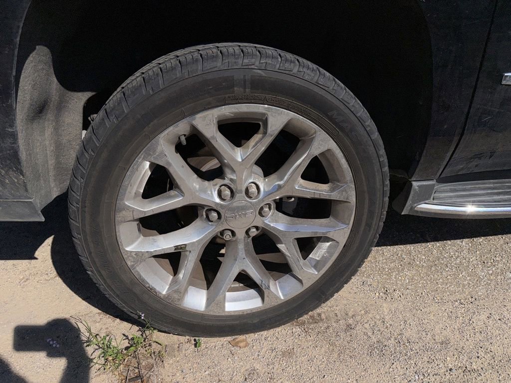 Used 2020 GMC Yukon XL Denali w/ Open Road Package RWD image 14