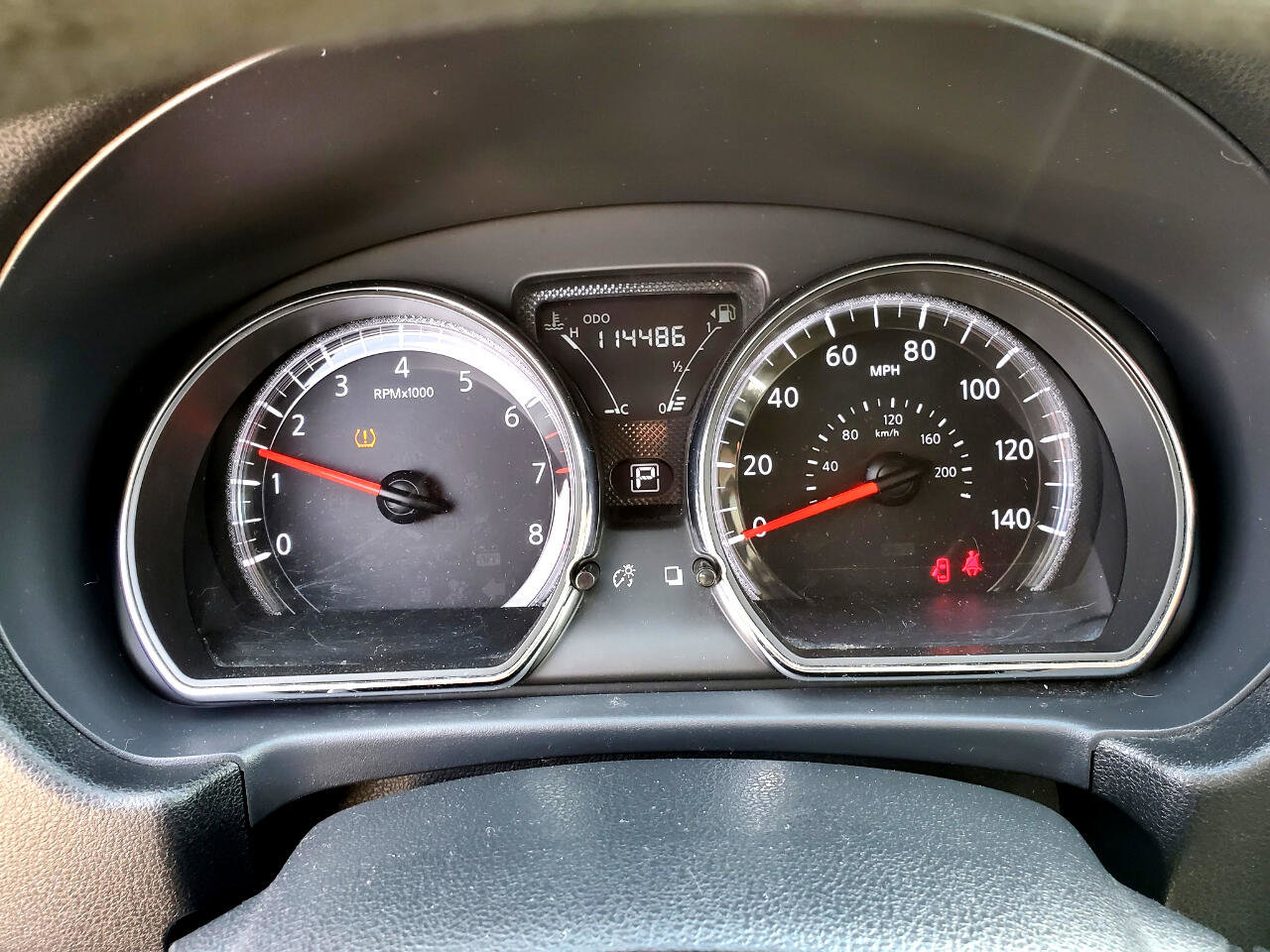 Used 2018 Nissan Versa SV image 9