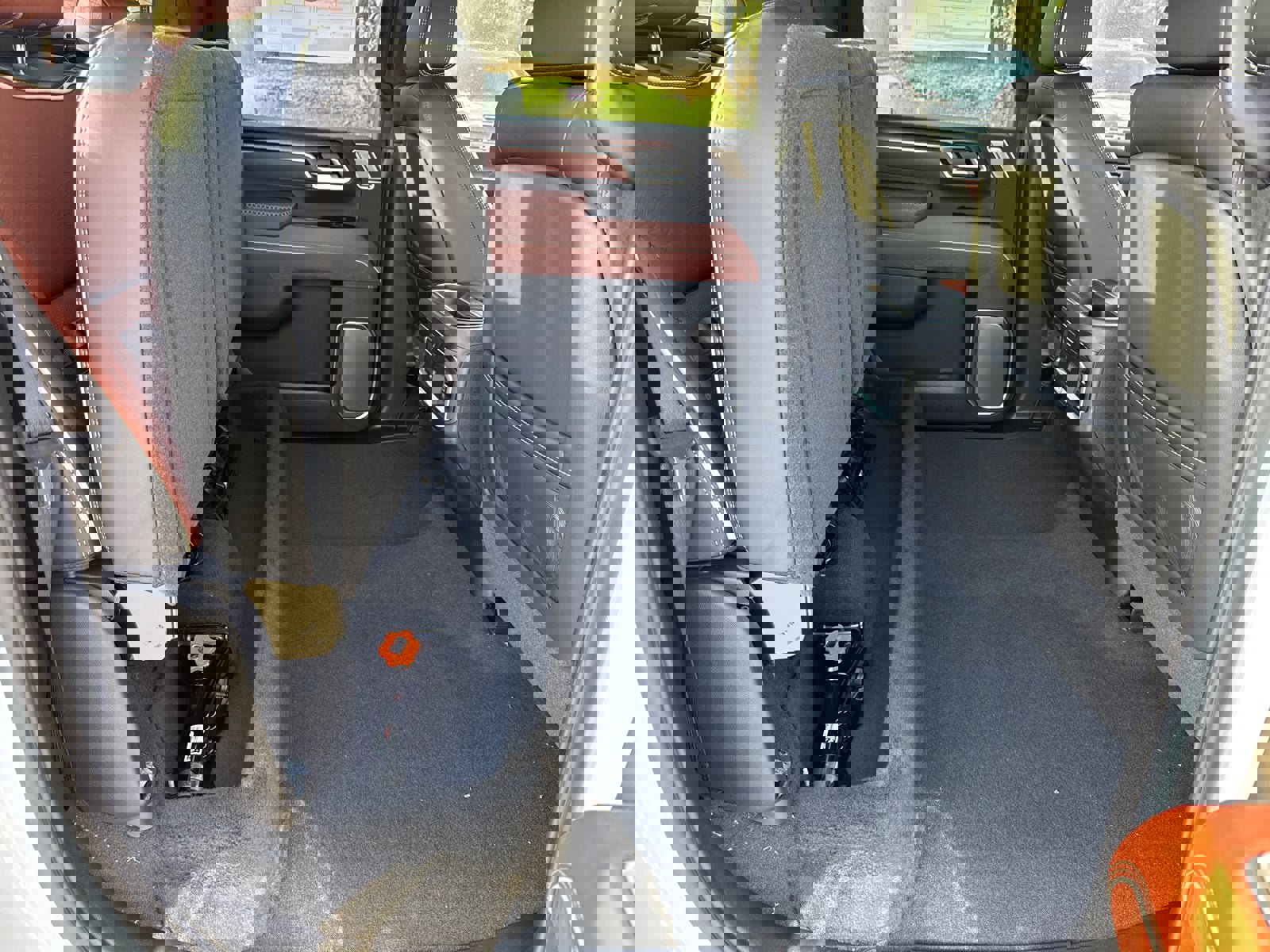 New 2026 GMC Sierra 3500 Denali Ultimate w/ LPO, Black Badging Package image 18