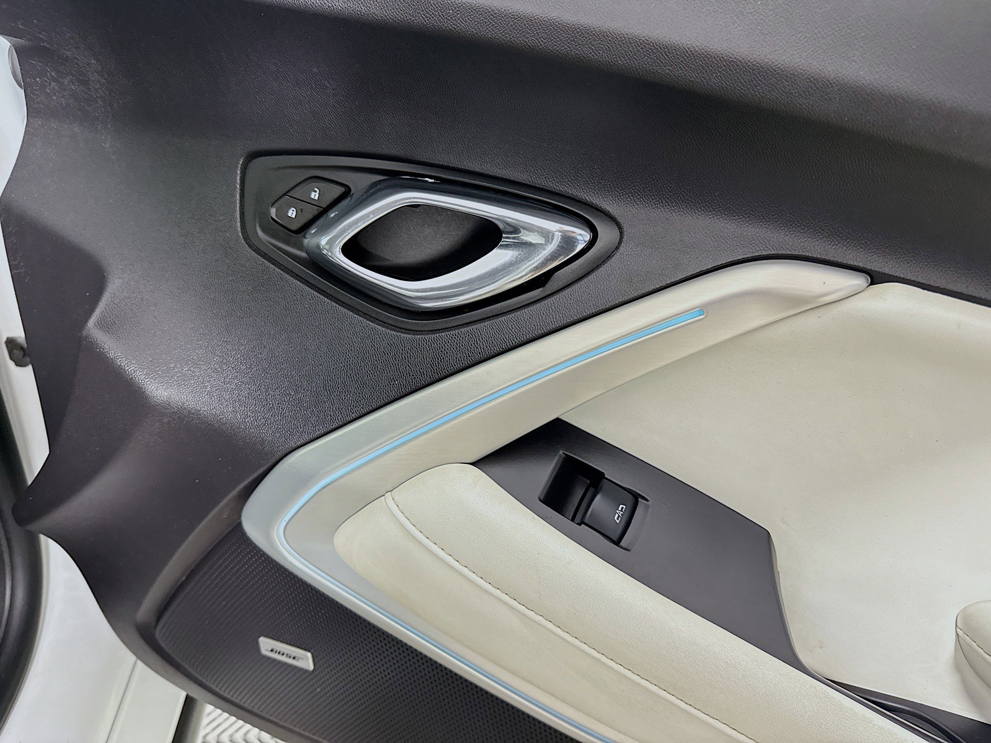 Used 2016 Chevrolet Camaro LT image 29