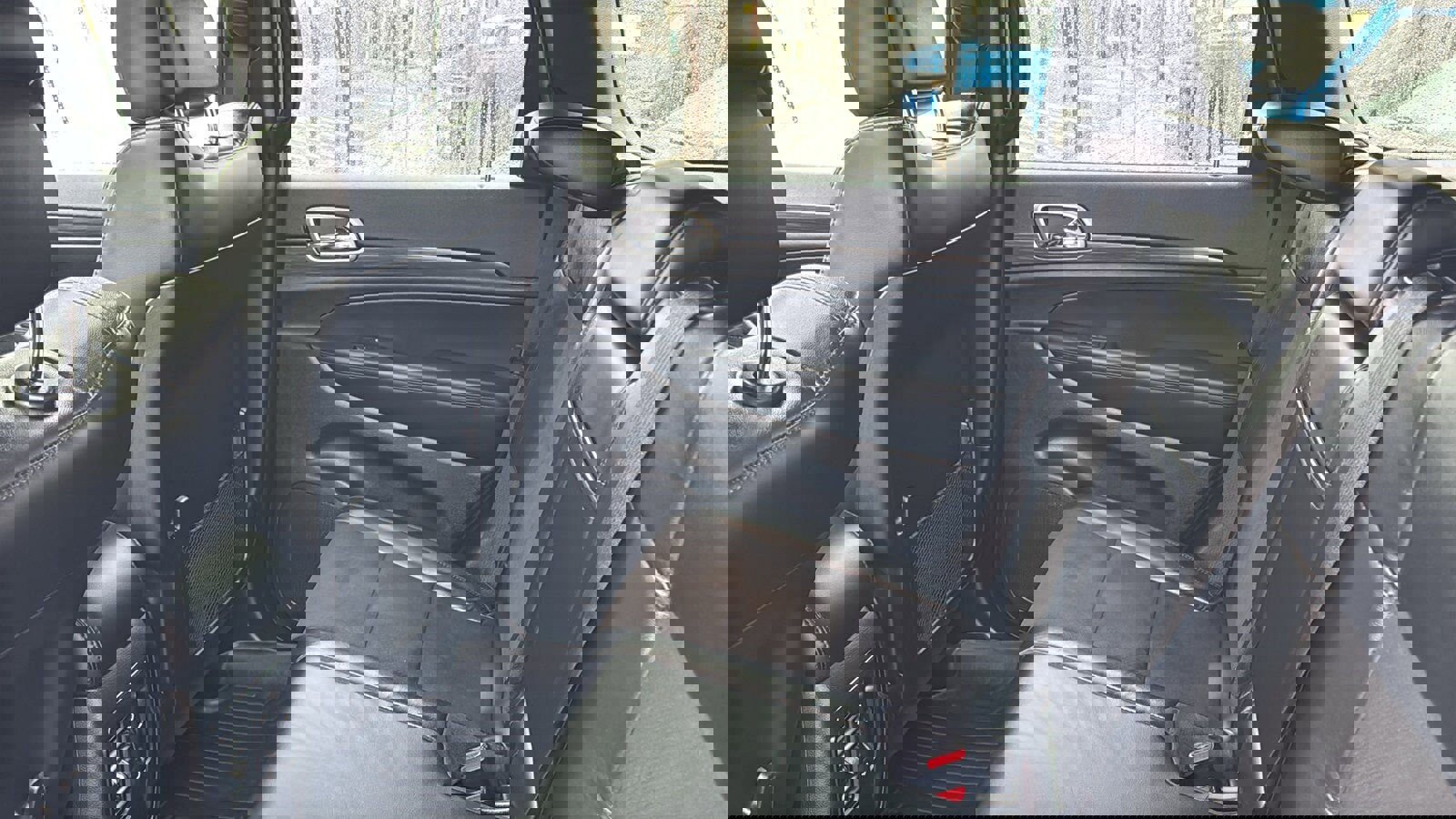 Certified 2022 Jeep Grand Cherokee Laredo X image 26