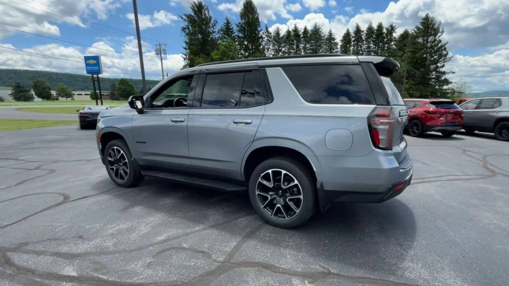 Used 2023 Chevrolet Tahoe RST AWD/4WD image 6