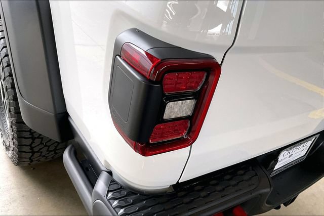 New 2026 Jeep Gladiator Rubicon w/ Steel Power Dome Hood Package AWD/4WD image 12