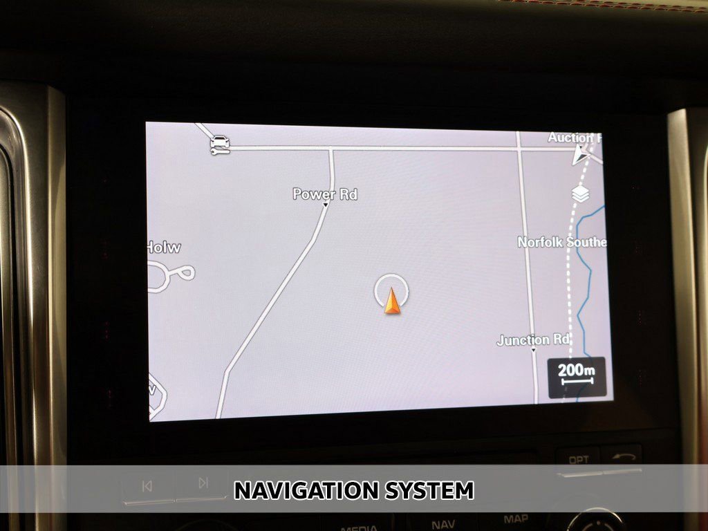 Used 2018 Porsche Macan GTS w/ Premium Package Plus image 3