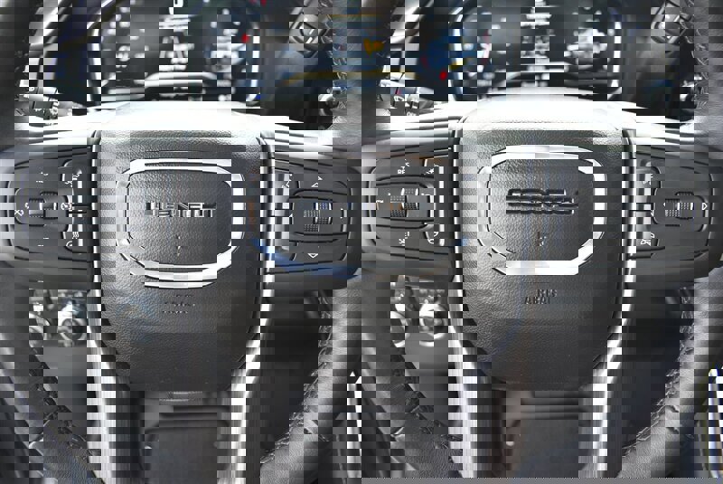 Used 2024 GMC Sierra 3500 Denali Ultimate image 16