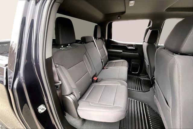 Used 2024 GMC Sierra 1500 SLE w/ X31 Off-Road Package image 17