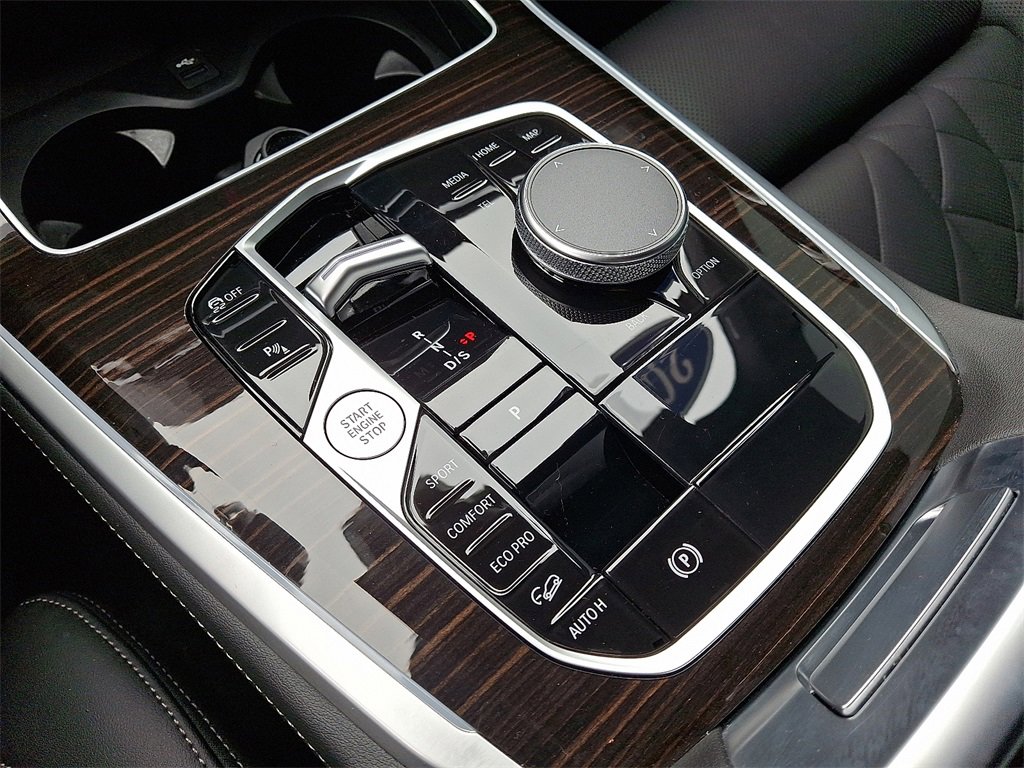 Used 2024 BMW X5 xDrive40i w/ Premium Package image 17