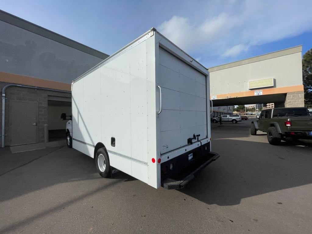 New 2024 Ford E-450 and Econoline 450 Super Duty w/ Driver's Safety Package image 5