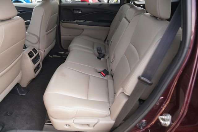 Used 2017 Honda Pilot Touring image 13