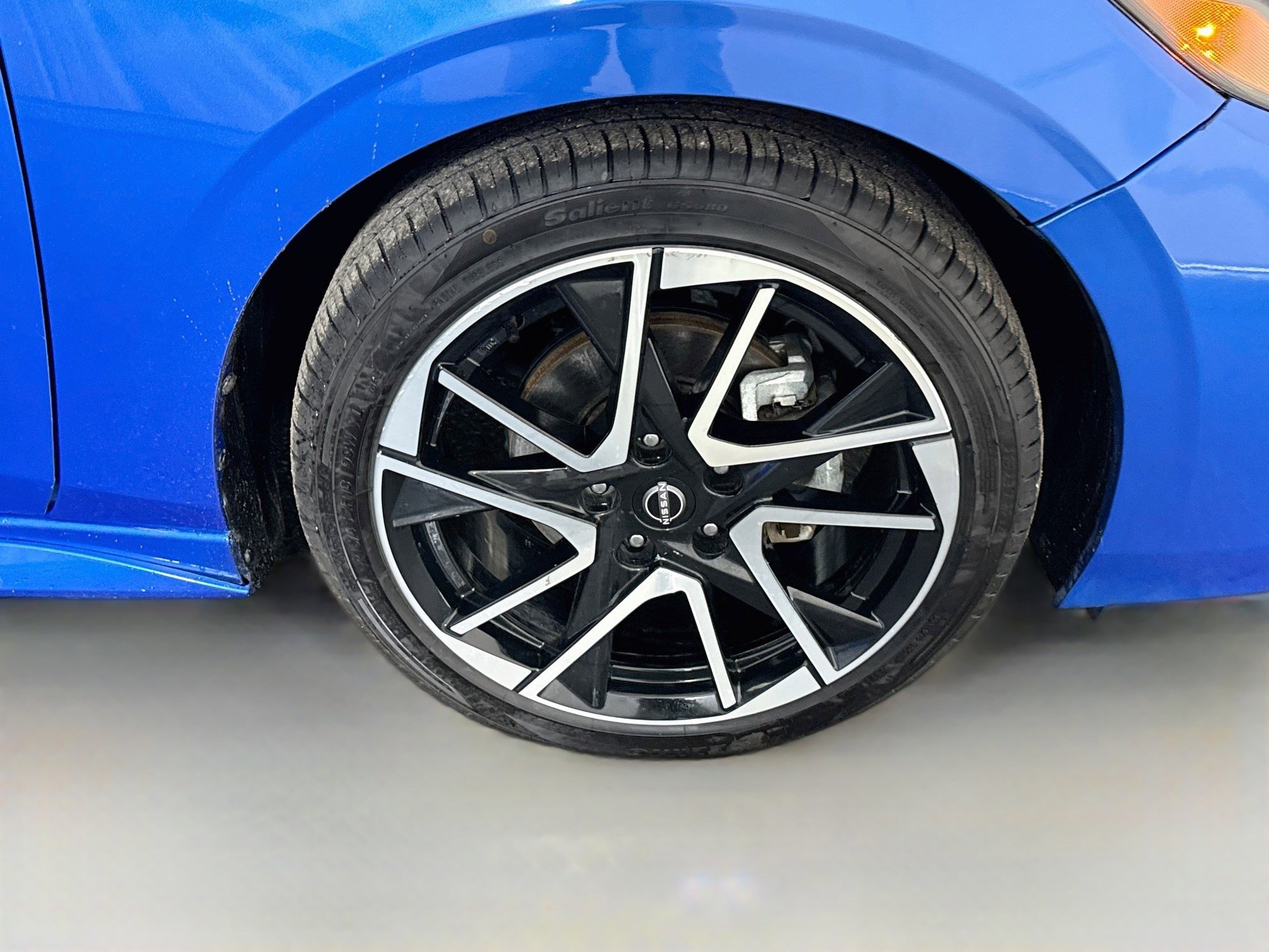 Used 2024 Nissan Sentra SR w/ SR Premium Package FWD image 32