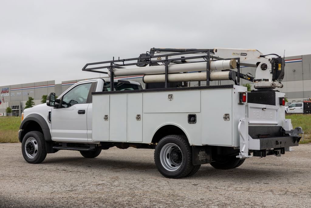 Used 2017 Ford F550 2WD Regular Cab Super Duty image 6