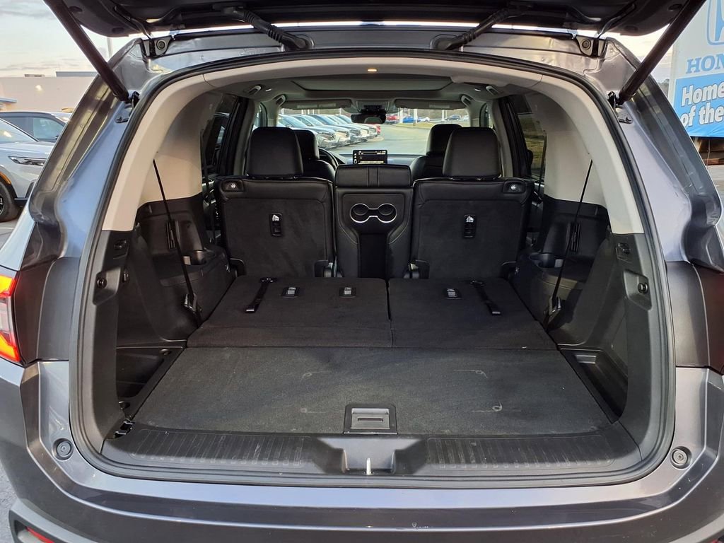 Certified 2025 Honda Pilot Elite image 25
