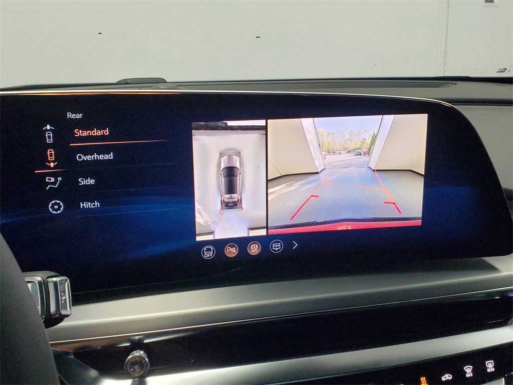 New 2026 Cadillac Lyriq Sport image 20