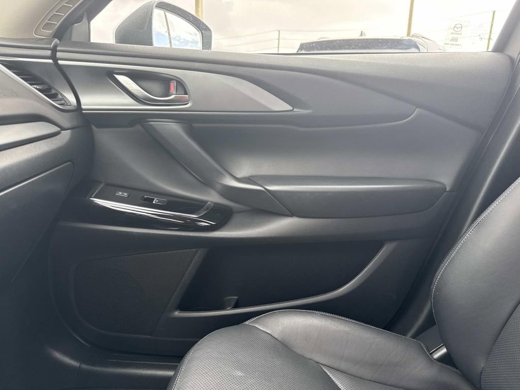 Certified 2023 MAZDA CX-9 Touring Plus image 32