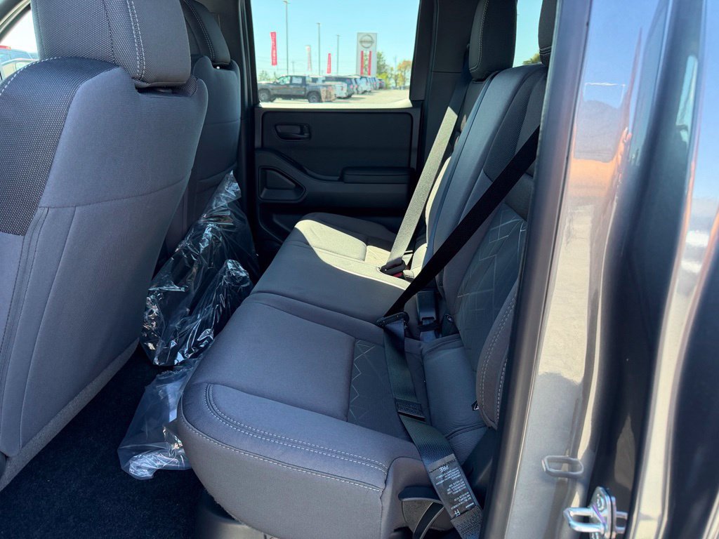New 2027 Nissan Frontier SV w/ Tow Package AWD/4WD image 30