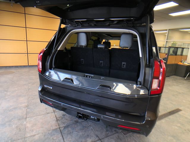 Used 2025 Ford Expedition Active AWD/4WD image 22