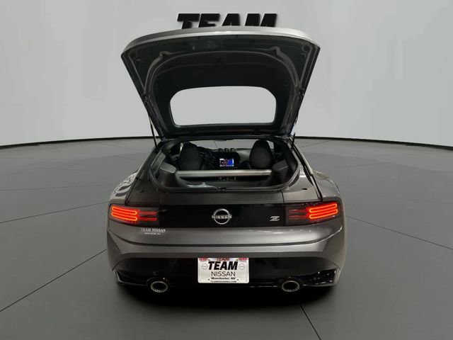 Certified 2024 Nissan Z Performance w/ Floor Mat Package image 6
