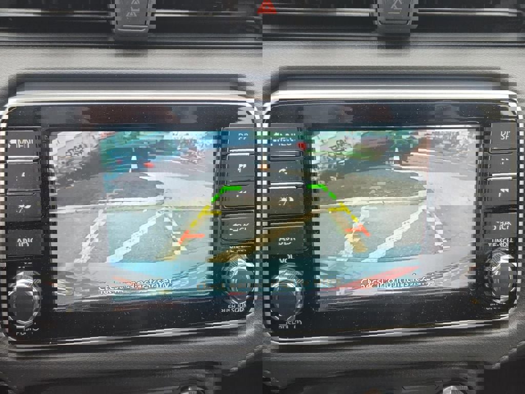 Used 2023 Nissan Versa SV image 37