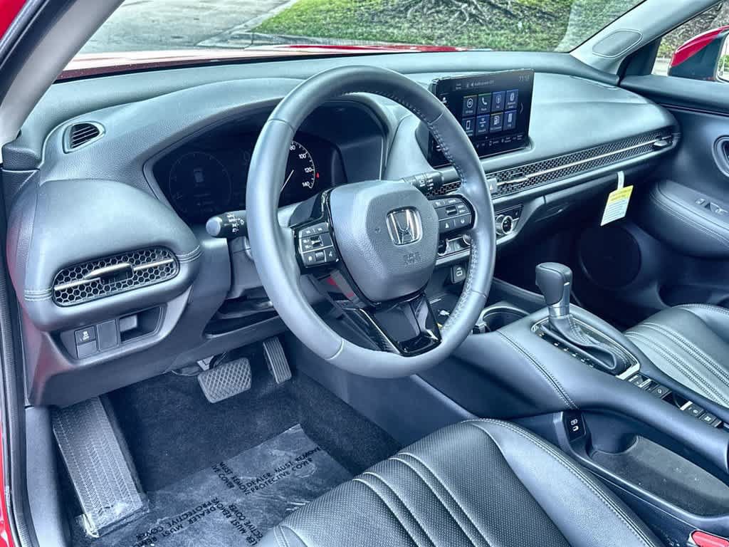 Used 2024 Honda HR-V EX-L image 13