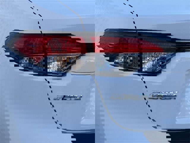 Used 2025 Toyota Corolla LE image 6