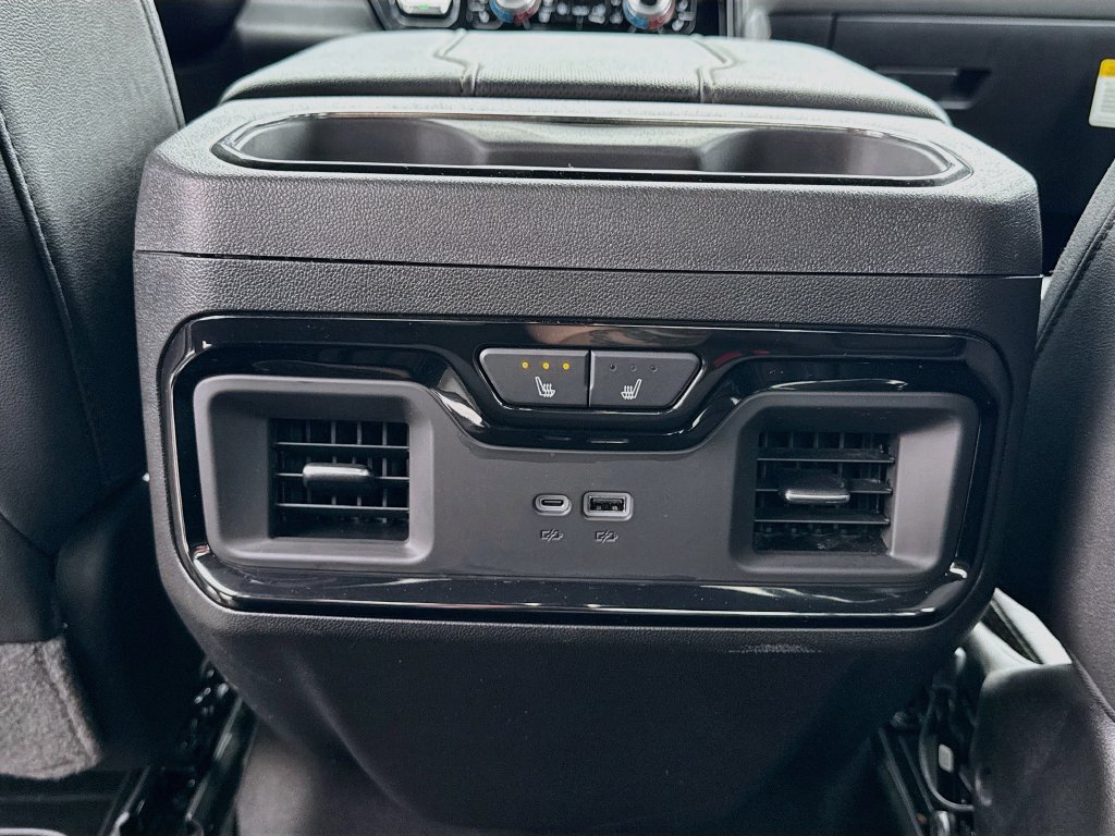 Used 2025 GMC Sierra 1500 AT4 AWD/4WD image 32