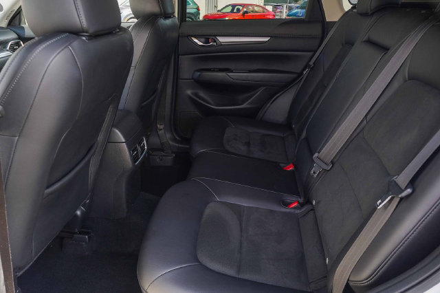 Used 2020 MAZDA CX-5 Touring FWD image 26