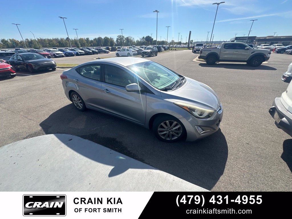 Used 2015 Hyundai Elantra SE w/ Option Group 02