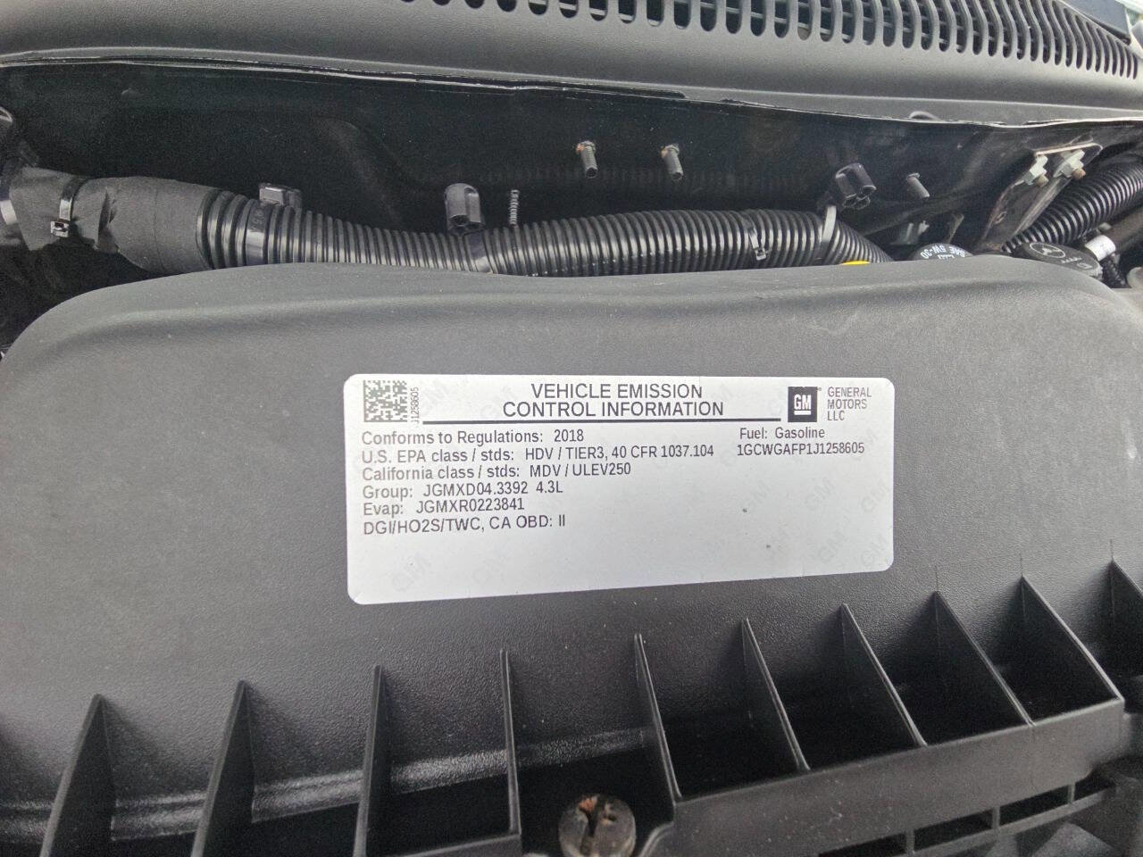 Used 2018 Chevrolet Express 2500 w/ Driver Convenience Package RWD image 63