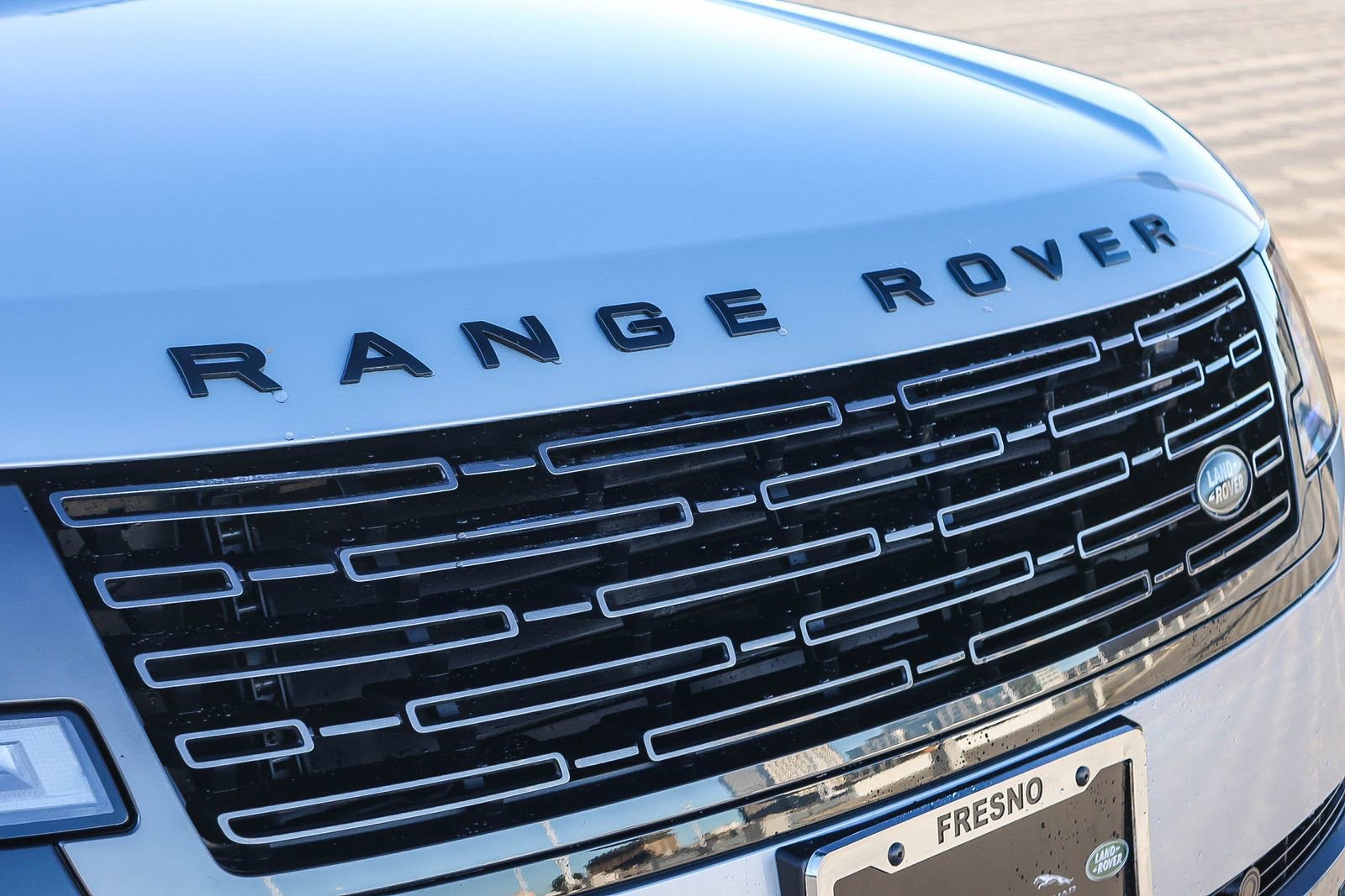 Certified 2023 Land Rover Range Rover SE image 16