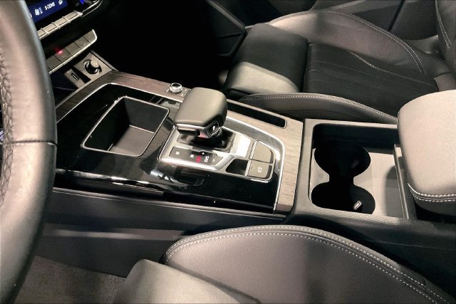 Certified 2024 Audi Q5 2.0T Premium AWD/4WD image 17