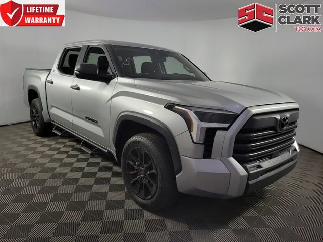 Used 2022 Toyota Tundra SR5 w/ SR5 Convenience Package