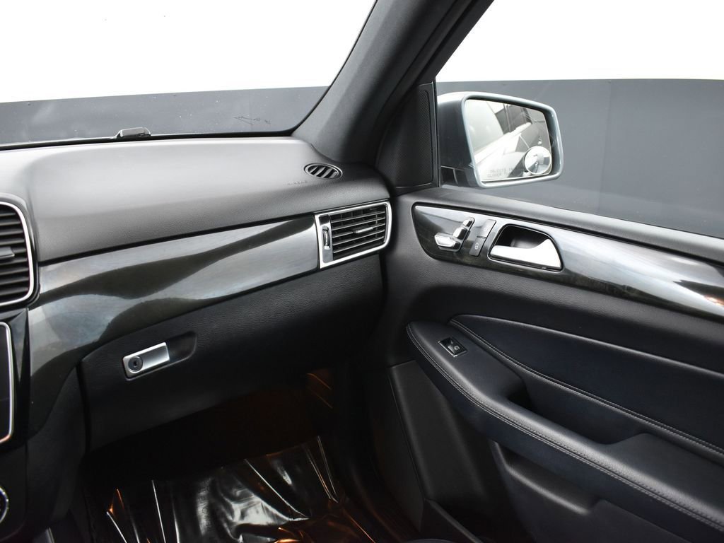 Used 2018 Mercedes-Benz GLE 350 image 15