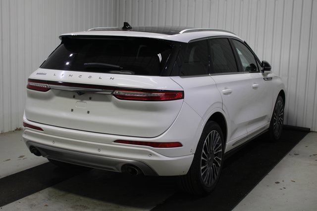 Used 2020 Lincoln Corsair Reserve w/ Equipment Group 201A image 6