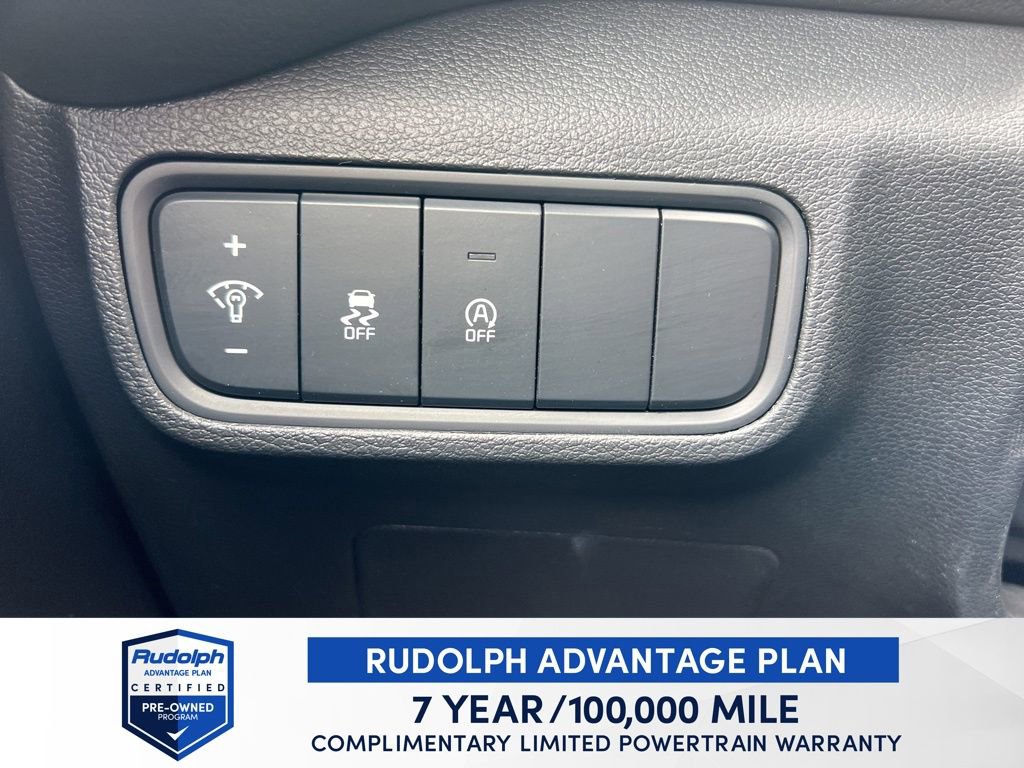 Used 2025 Kia Soul LX w/ LX Technology Package image 32