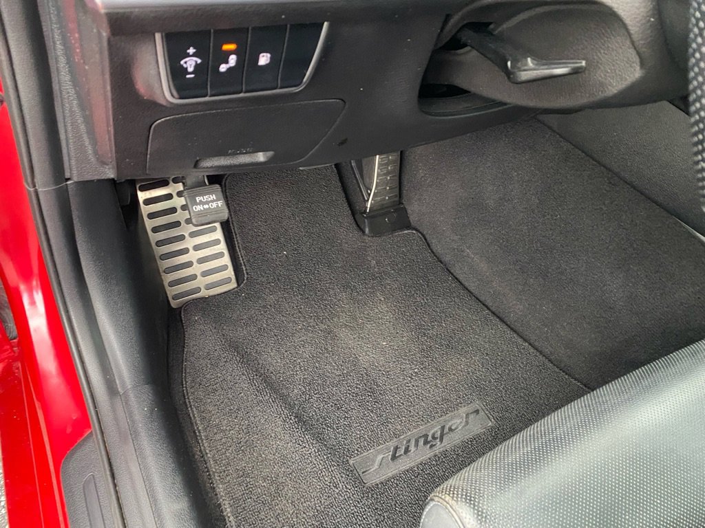 Used 2020 Kia Stinger GT-Line w/ Sun & Sound Package image 34