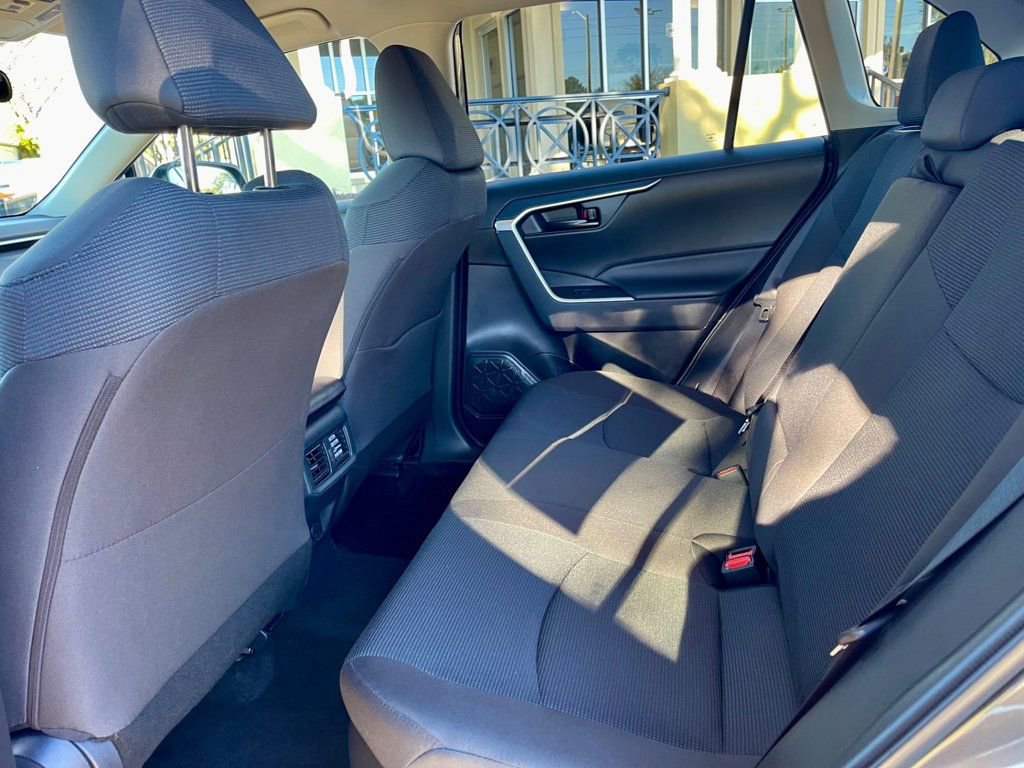 Used 2025 Toyota RAV4 LE image 12