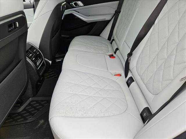 New 2026 BMW X5 sDrive40i w/ M Sport Package image 16