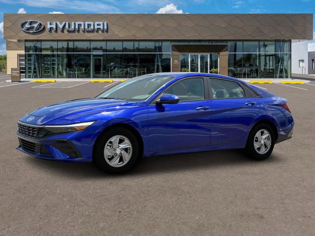 New 2025 Hyundai Elantra SE image 2