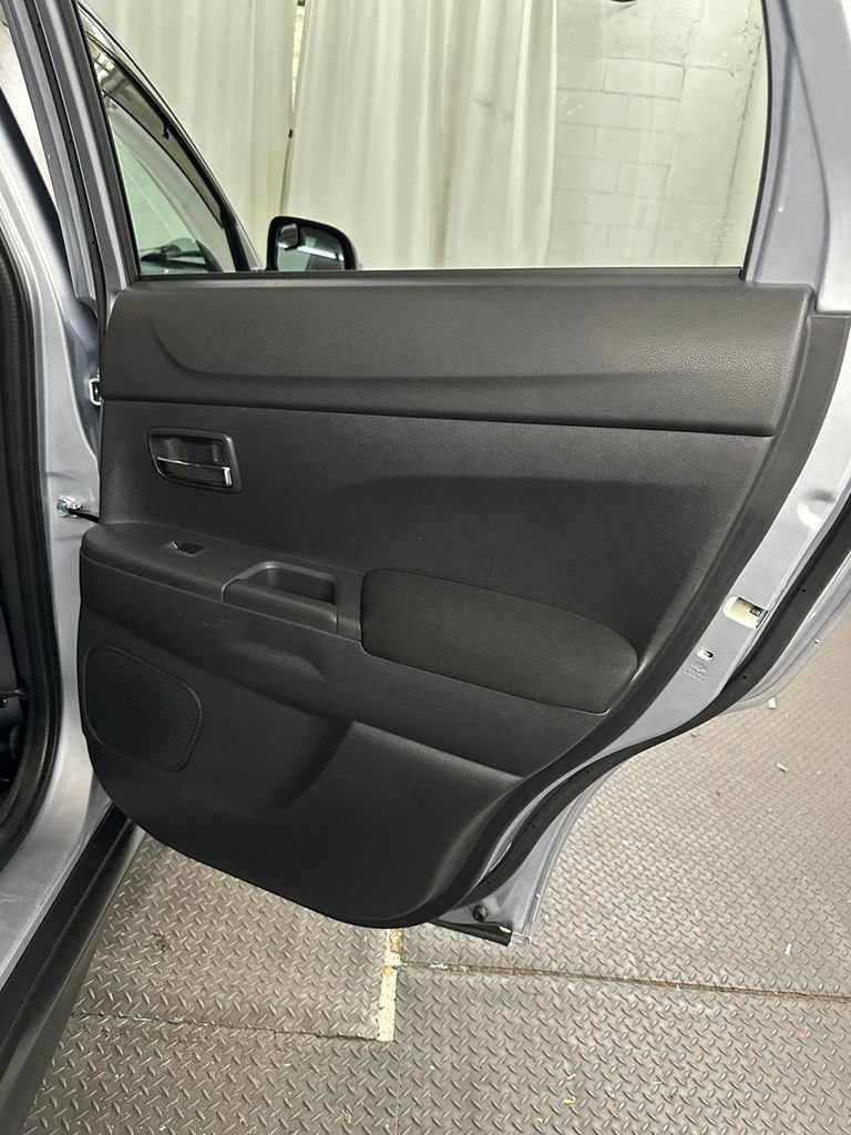 Used 2016 Mitsubishi Outlander Sport ES FWD image 25