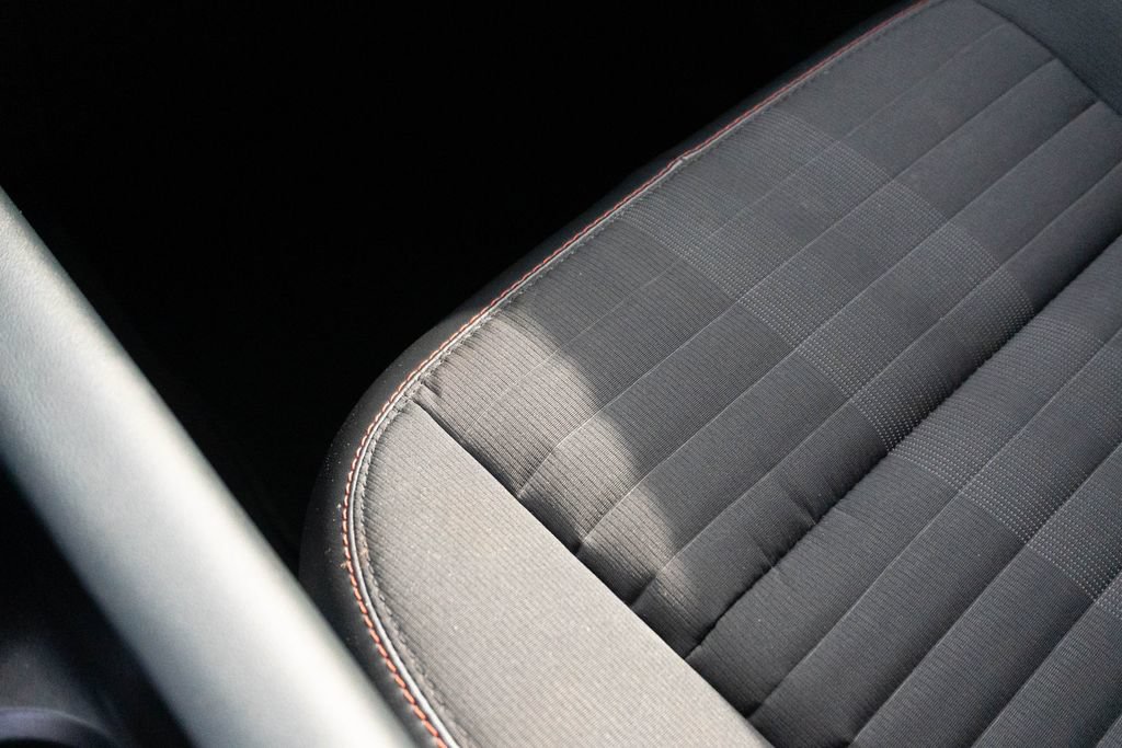 Used 2025 Ford Explorer ST-Line w/ Premium Package RWD image 34