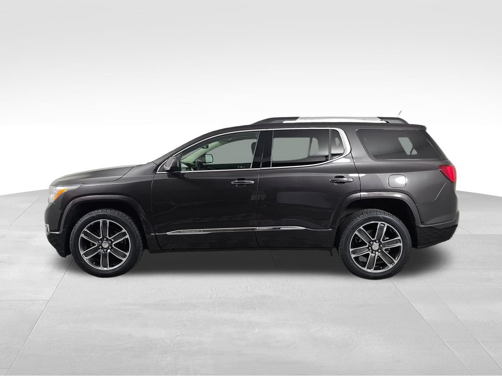 Used 2018 GMC Acadia Denali w/ Technology Package AWD/4WD image 4