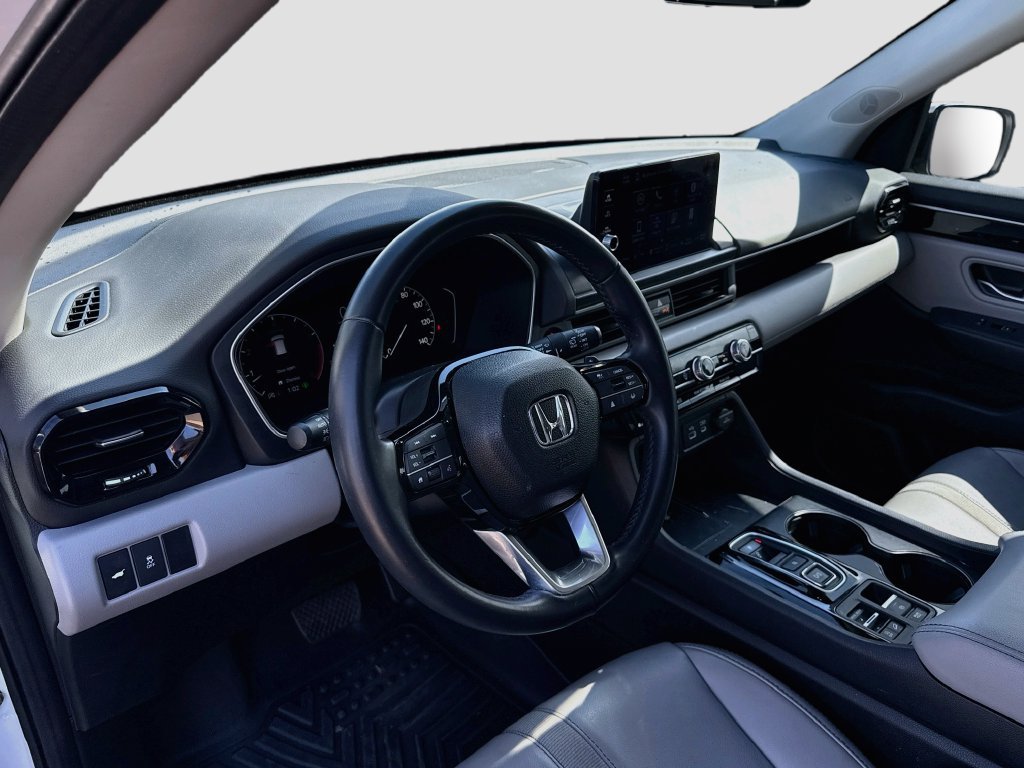 Used 2023 Honda Pilot EX-L image 13