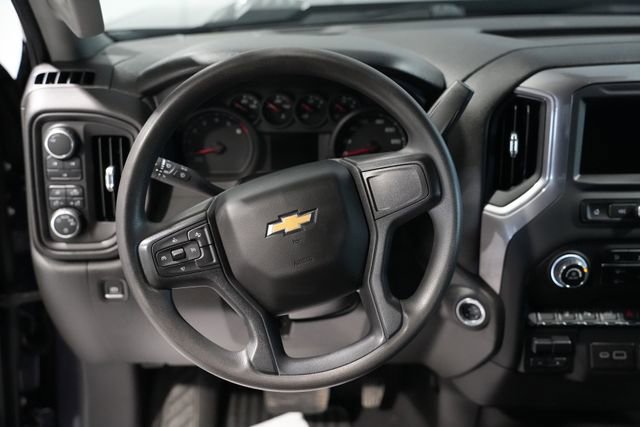 Used 2024 Chevrolet Silverado 2500 Custom w/ Custom Value Package image 15