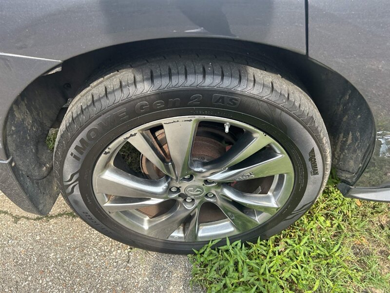 Used 2013 INFINITI JX35 AWD w/ Premium Pkg image 31