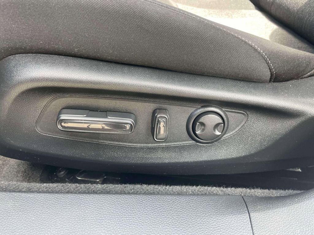 Certified 2023 Honda Accord Sport image 17